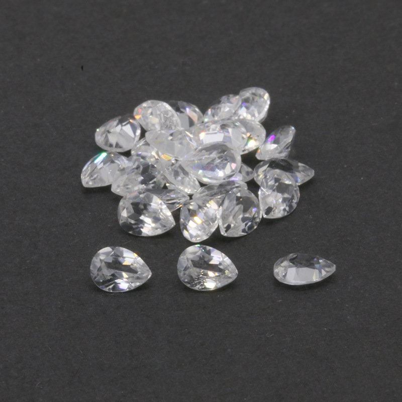 天然白色锆石梨形珠宝首饰戒指项链镶嵌裸石 水滴切工宝石配石