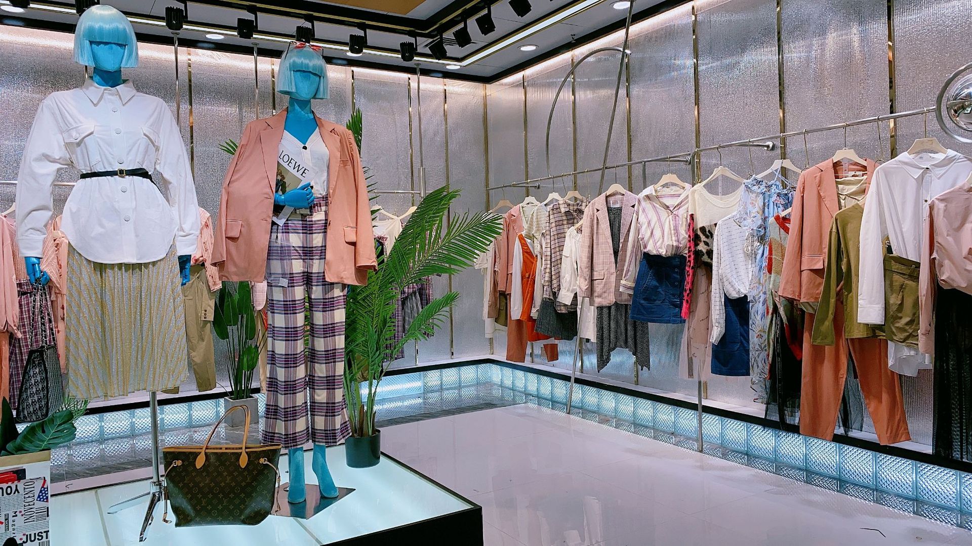 茵曼专柜剪标女装尾货处理清仓批发 实体店直播进货品牌折扣女装