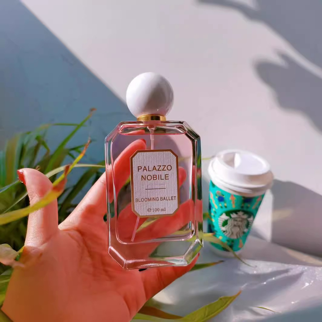 新款奇迹香水花香调女士持久淡香清新自然小众越南跨境代perfume