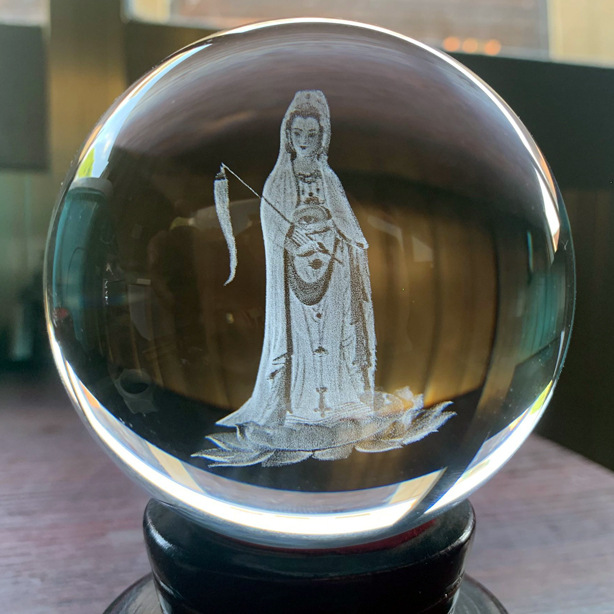 纯手工透明水晶球摆件天眼佛母神像桌面摆放客厅玄关装饰送礼发光