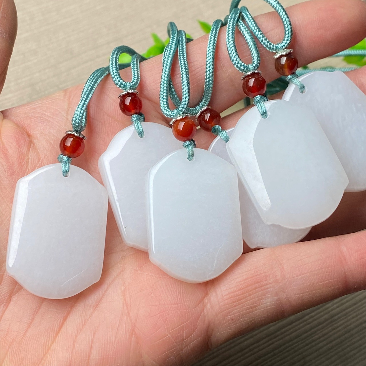 金丝玉羊脂白平安牌吊坠挂件 男女款吊坠