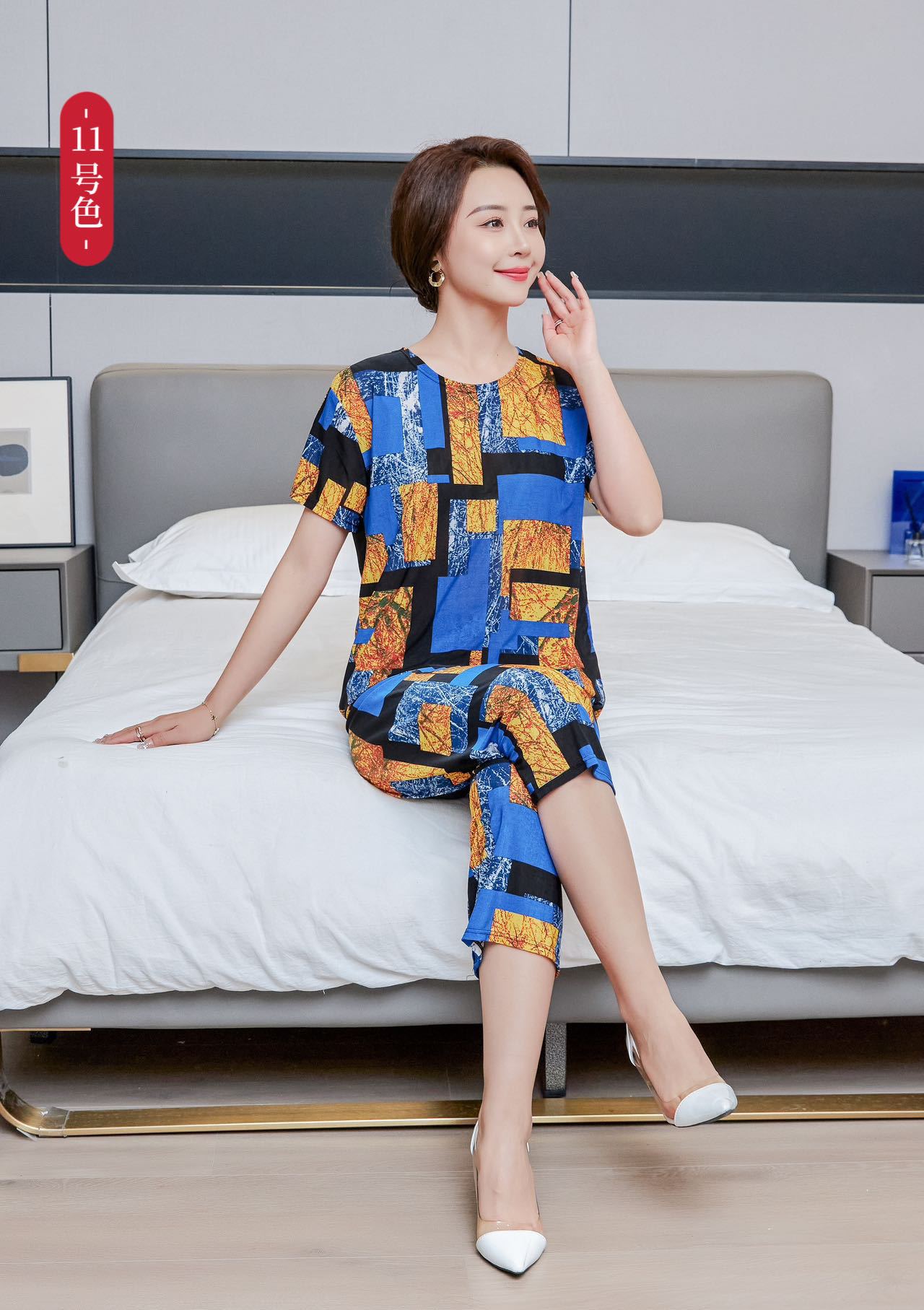 Mother's Day Summer Women's Ice Silk Mom Suit Two-Piece Set Large Size Mom's Clothing Middle-Aged and Elderly Short Sleeve Wholesale