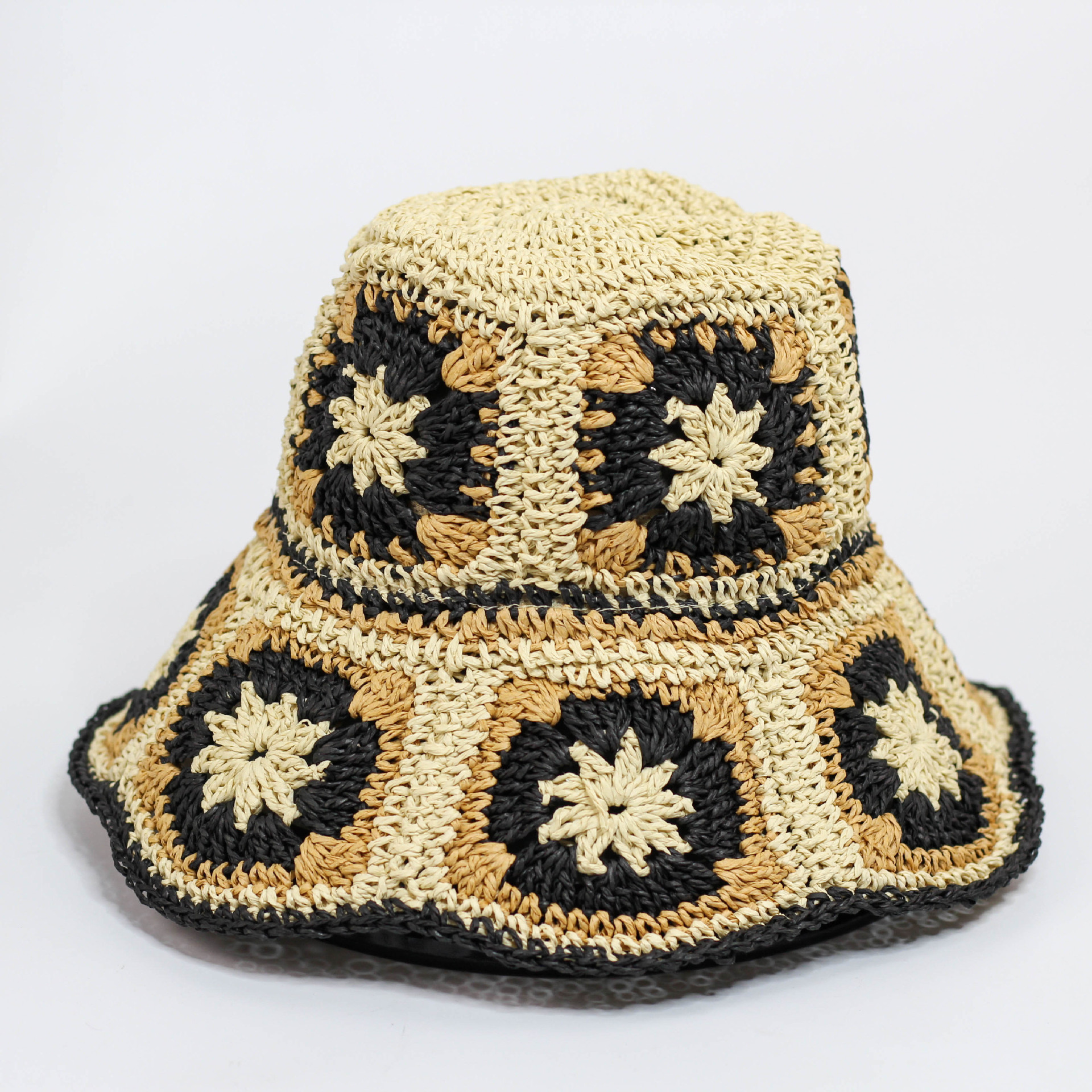 夏女彩色钩针草帽方块手工帽子女镂空拼接手钩小众花朵渔夫帽厂家