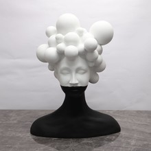 现代简约艺术人物雕塑树脂摆件样板房客厅创意黑白女郎软装饰品