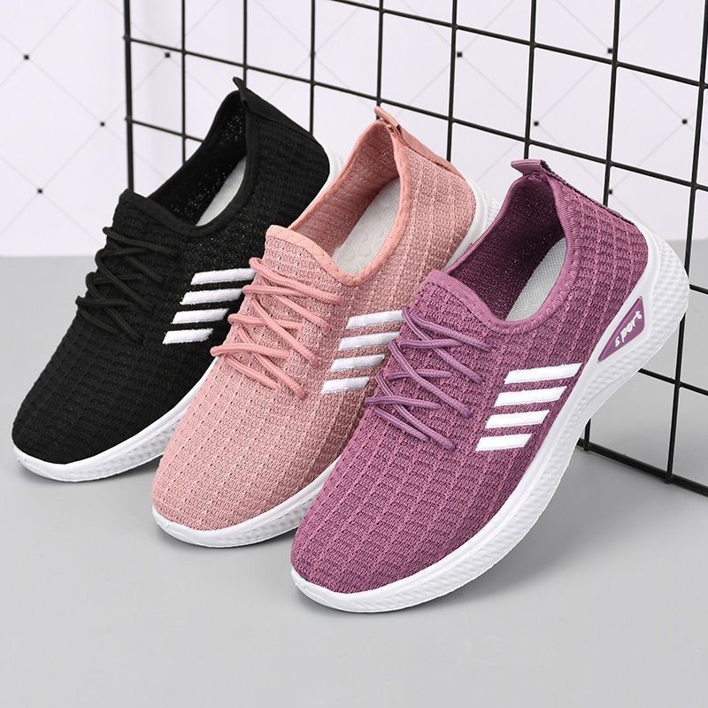 2023 New Flying Woven Women's Sneaker Spring and Summer Soft Bottom Casual Mom Shoes Mesh Low-Top Running Student Shoes