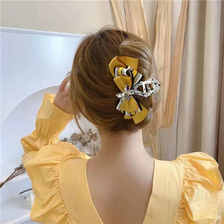 韩国饰品发饰秋冬新款发夹发卡蝴蝶结不对称抓夹发抓淑女百搭混批