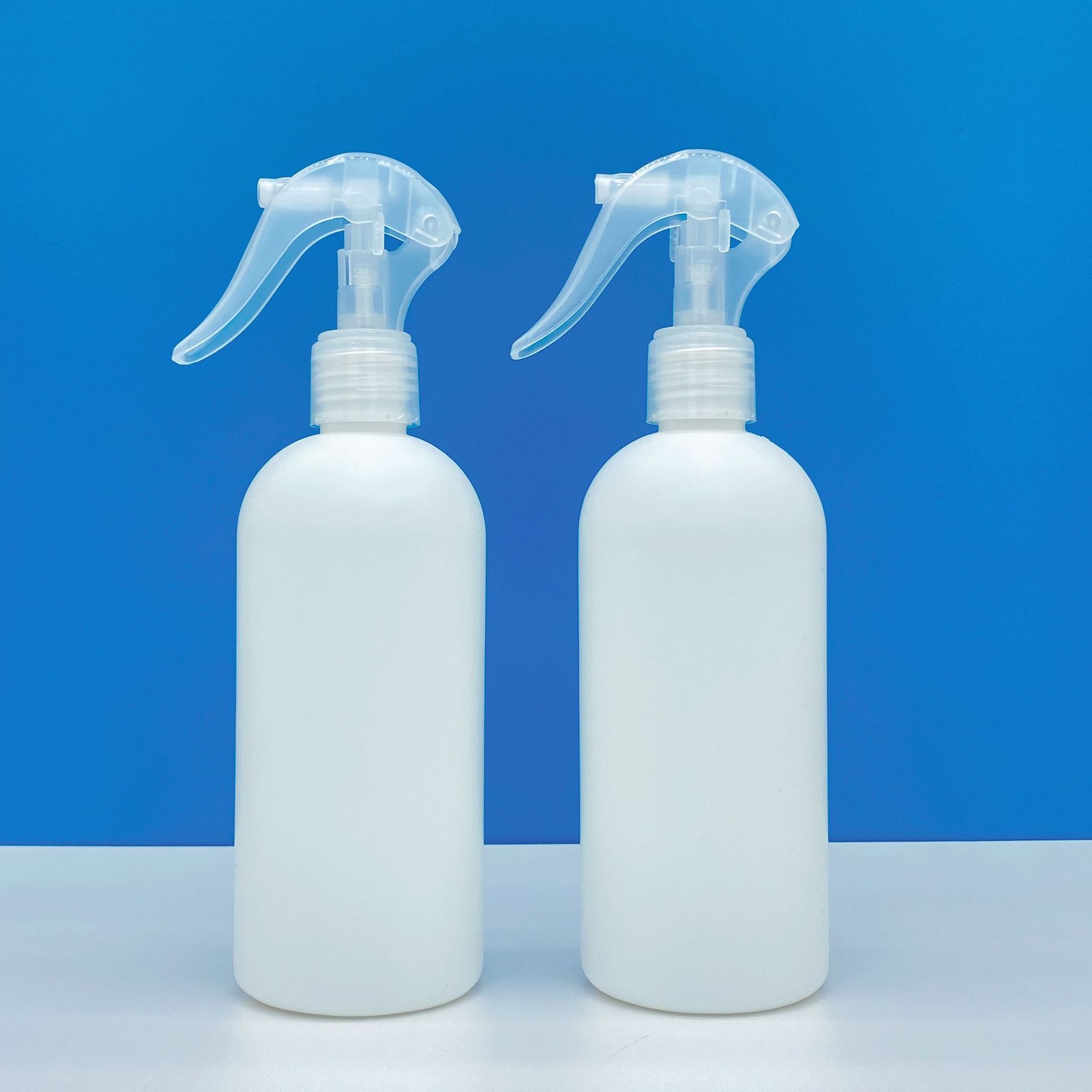 300ml 圆肩小老鼠喷雾瓶 汽车清洗剂喷瓶 300毫升hdpe酒精喷瓶