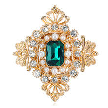 欧式宫廷风绿宝石胸针复古珍珠宝石点缀西装配饰轻奢气质别针胸花