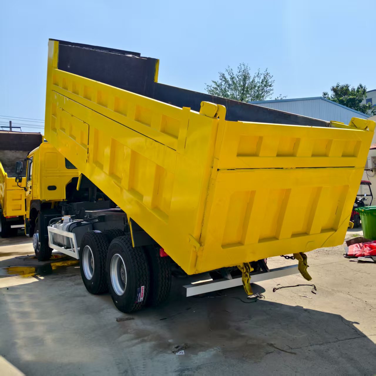 出口 6x4自卸卡车土方翻斗车 工程车 运输渣土砂石