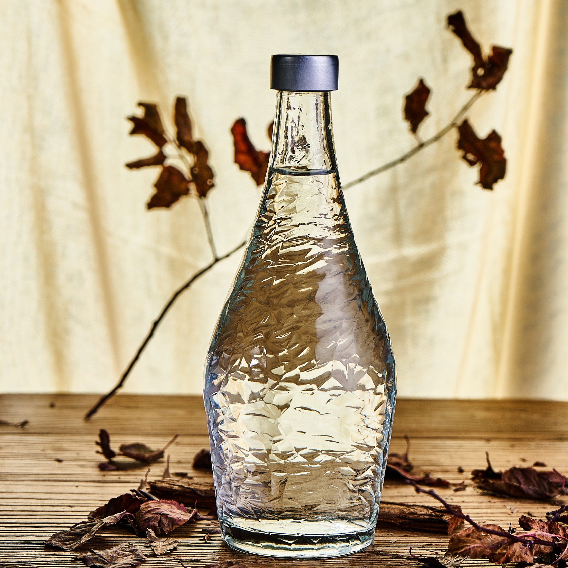 520ml龙舌兰瓶带螺旋盖利口酒瓶家用果酒瓶可自定义品牌空玻璃瓶