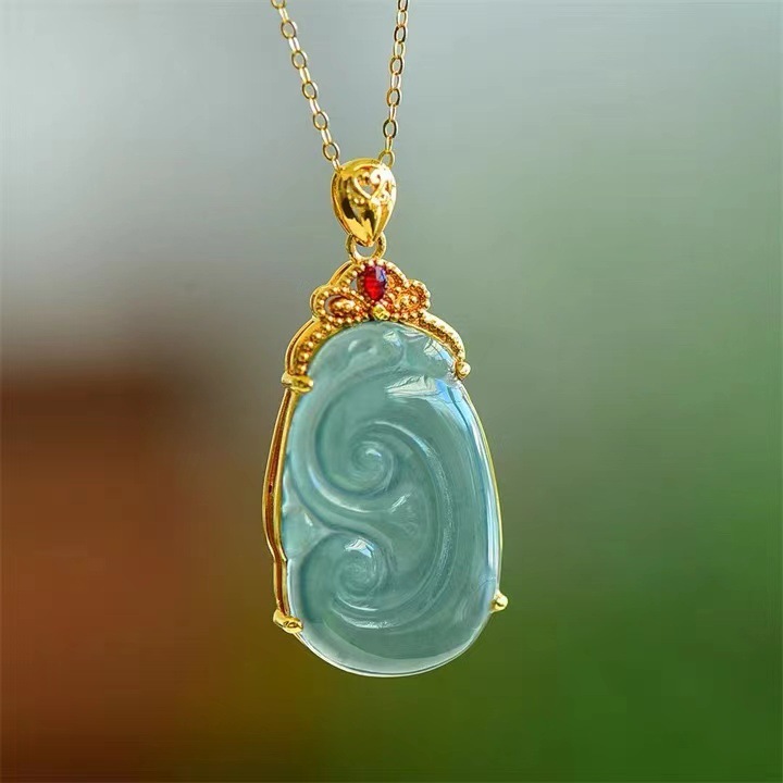 福六缘珠宝正品18k金项链翡翠如意单吊坠au750女款锁骨链爆款批发