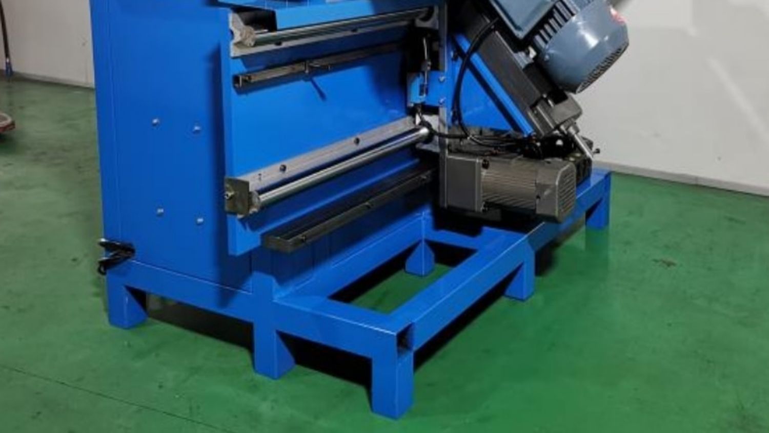 全自动大型倒角机液压气动双头钢板铁板倒角器模胚模具金属倒角机