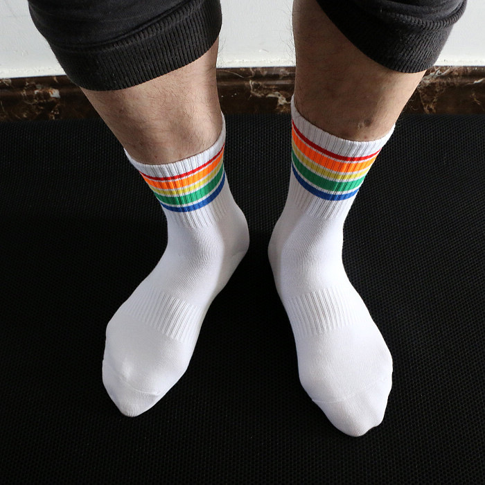 Fashion Casual Exercise Socks Spring, Summer and Autumn Thin Type Mid-Calf Rainbow Men's Socks College Style Socks