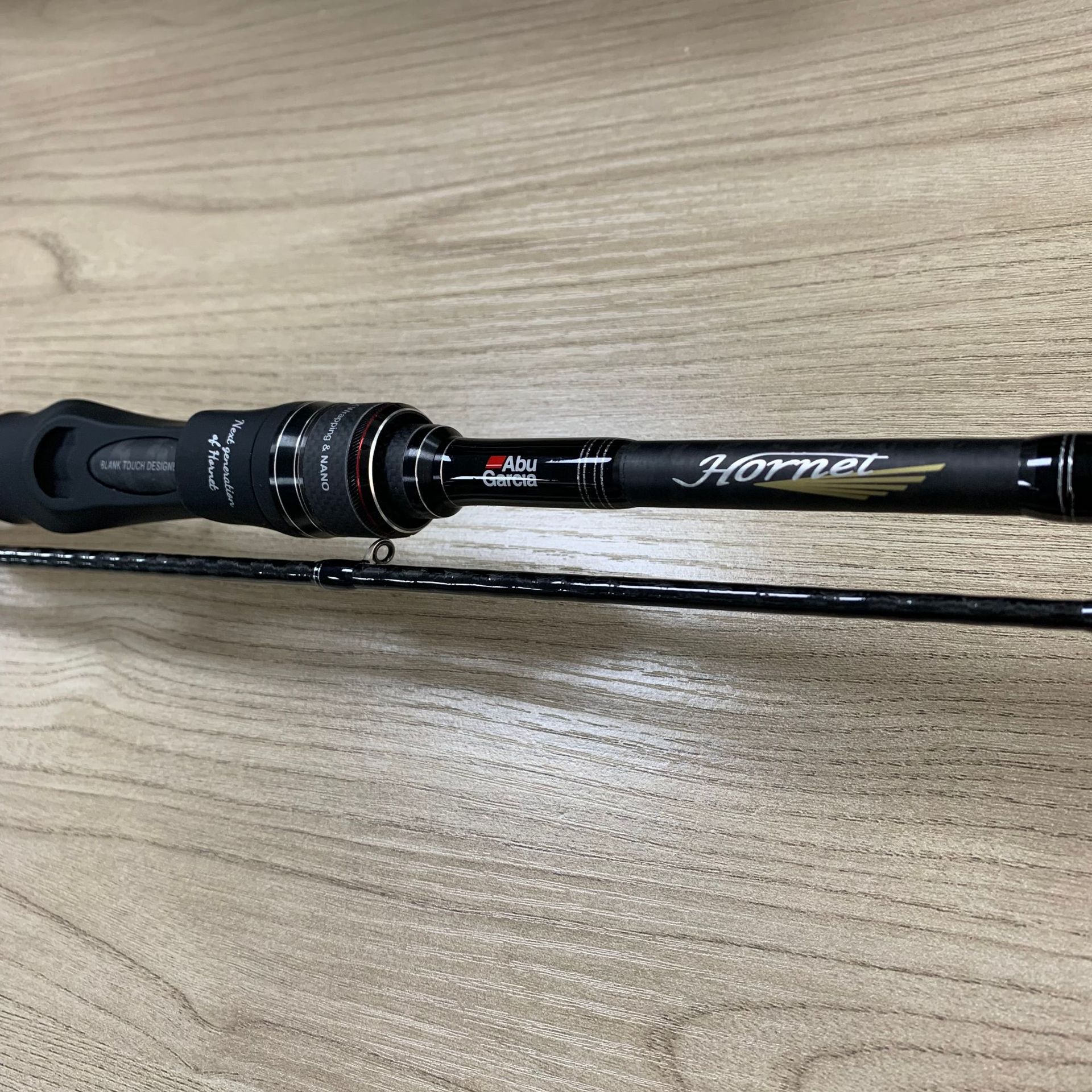 阿布大黄蜂先锋二代路亚竿鲈鱼翘嘴远投竿碳素软木把手枪直柄鱼竿