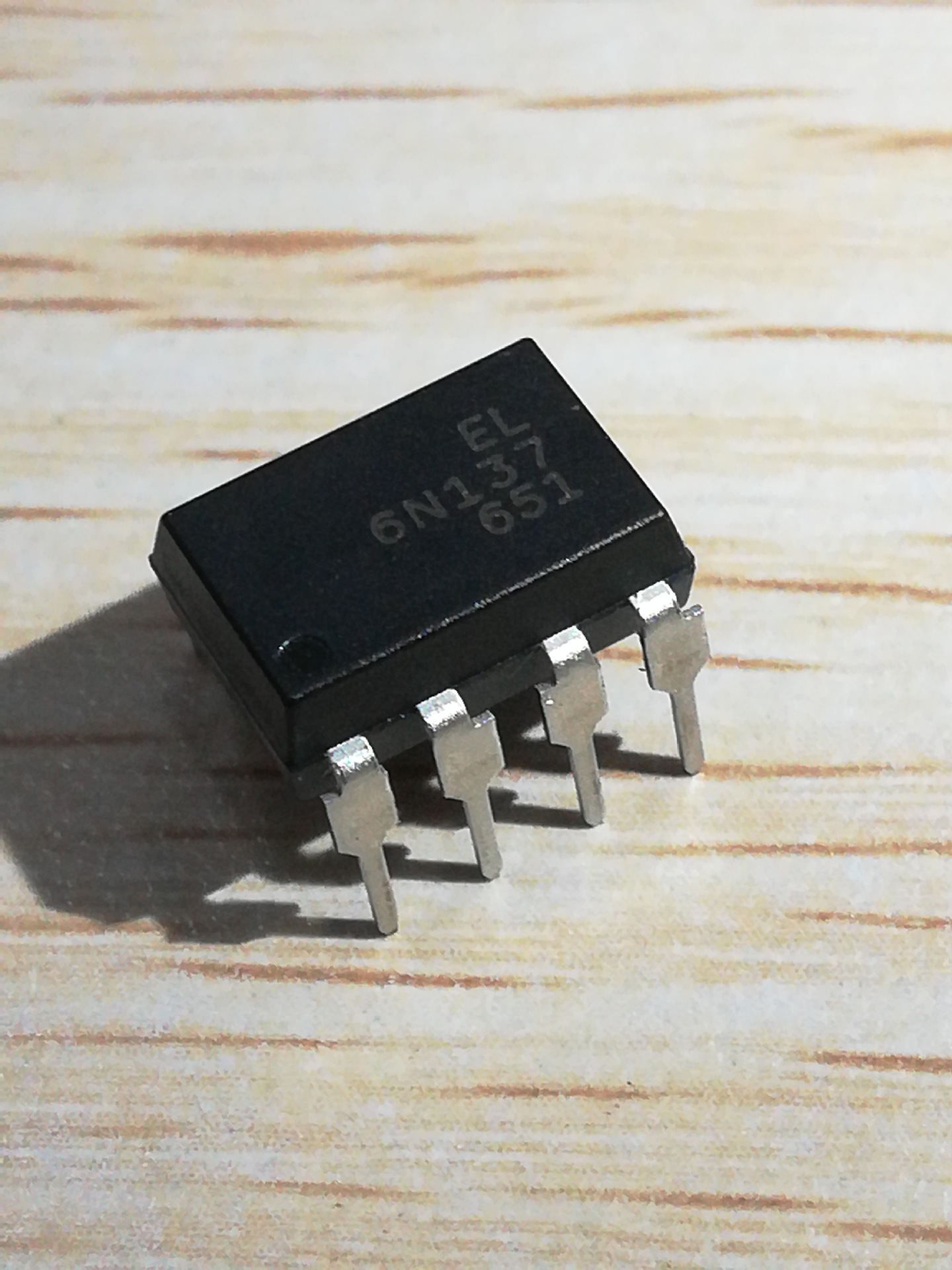 6n137 集成电路 ic芯片集成 元器件 dip8 光耦光电耦合器