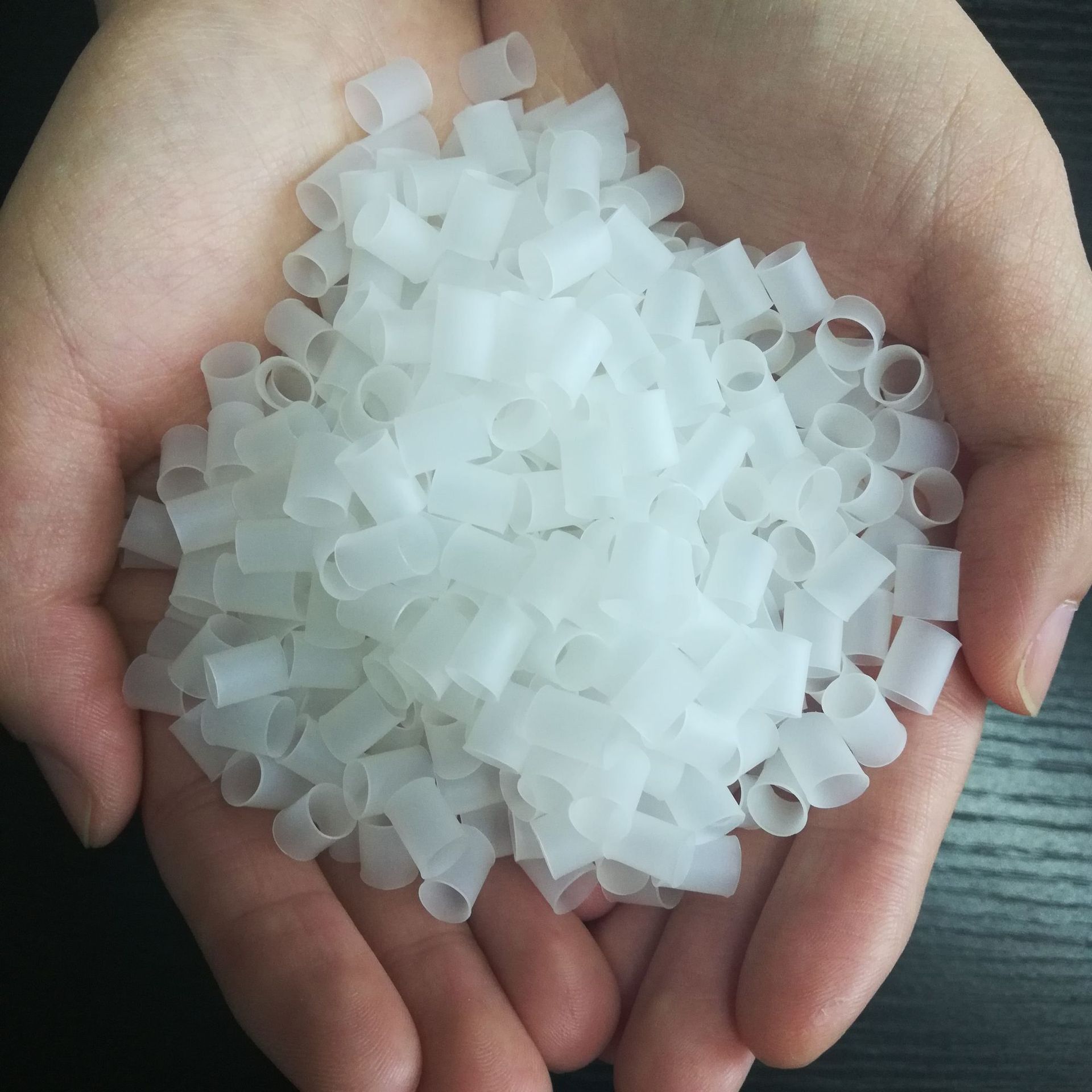 pe软管tpe软管枕头芯pe枕头填充物pe软管枕芯可水洗pe枕头芯