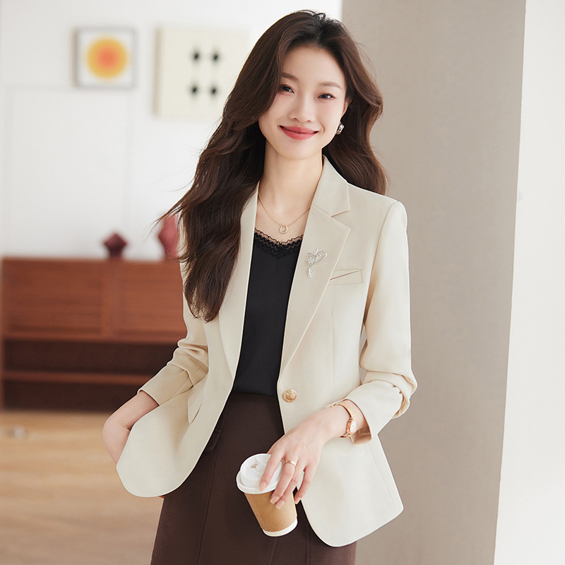 春款韩版时尚女士小西装外套女春秋2024新款气质修身西服上衣春装