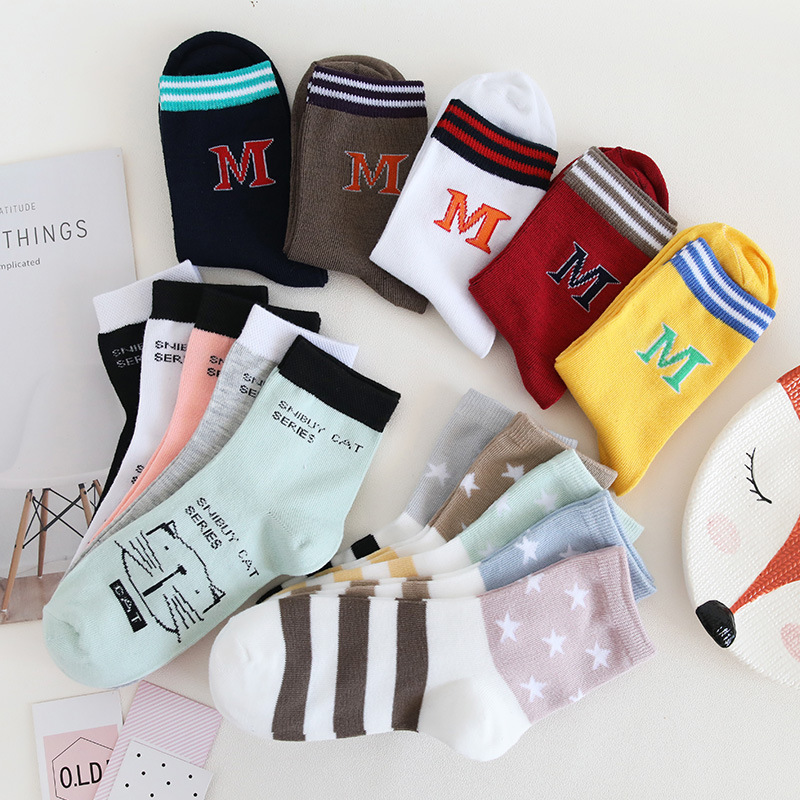 Korean Women's Socks Ins Trend Cartoon Women's Mid-Calf Length Sock Stall Supply Wholesale Socks Male and Female Middle Tube Autumn and Winter