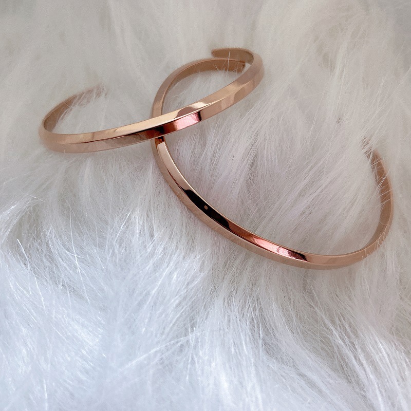 不锈钢开口手链钛钢手镯点我把dw ba女c型开口手镯手链手表配饰搭