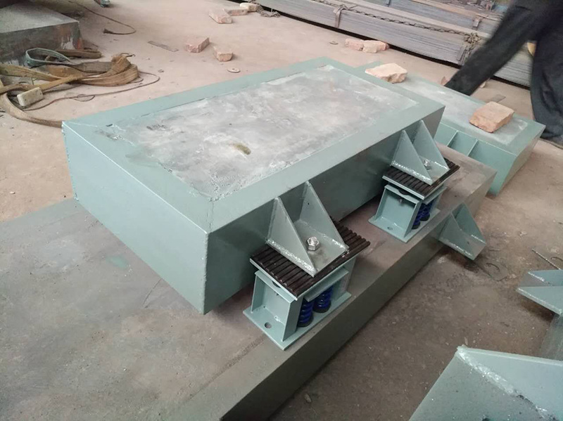 汉威批发水泵减震台座风机空调钢架焊接减震台座定做设备减振台座