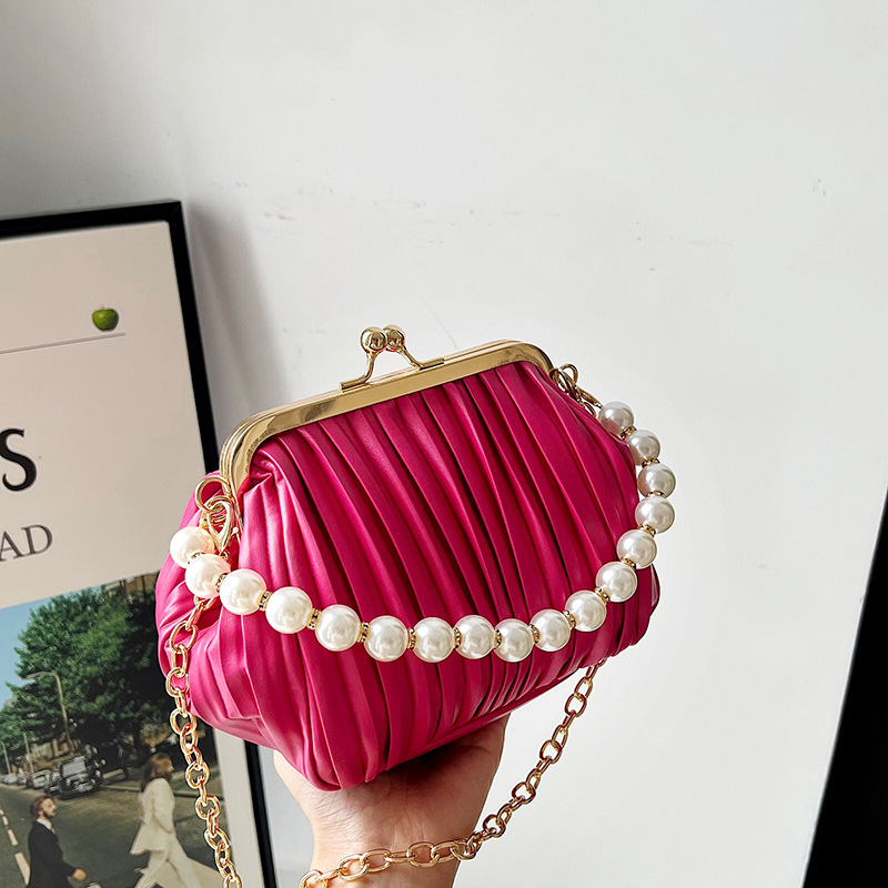 MiuMiu Bag Bag 2022 New Summer Pearl Shell Bag Fashion Chain Crossbody Bag Leisure Wallet Mouth Messenger Bag for Women