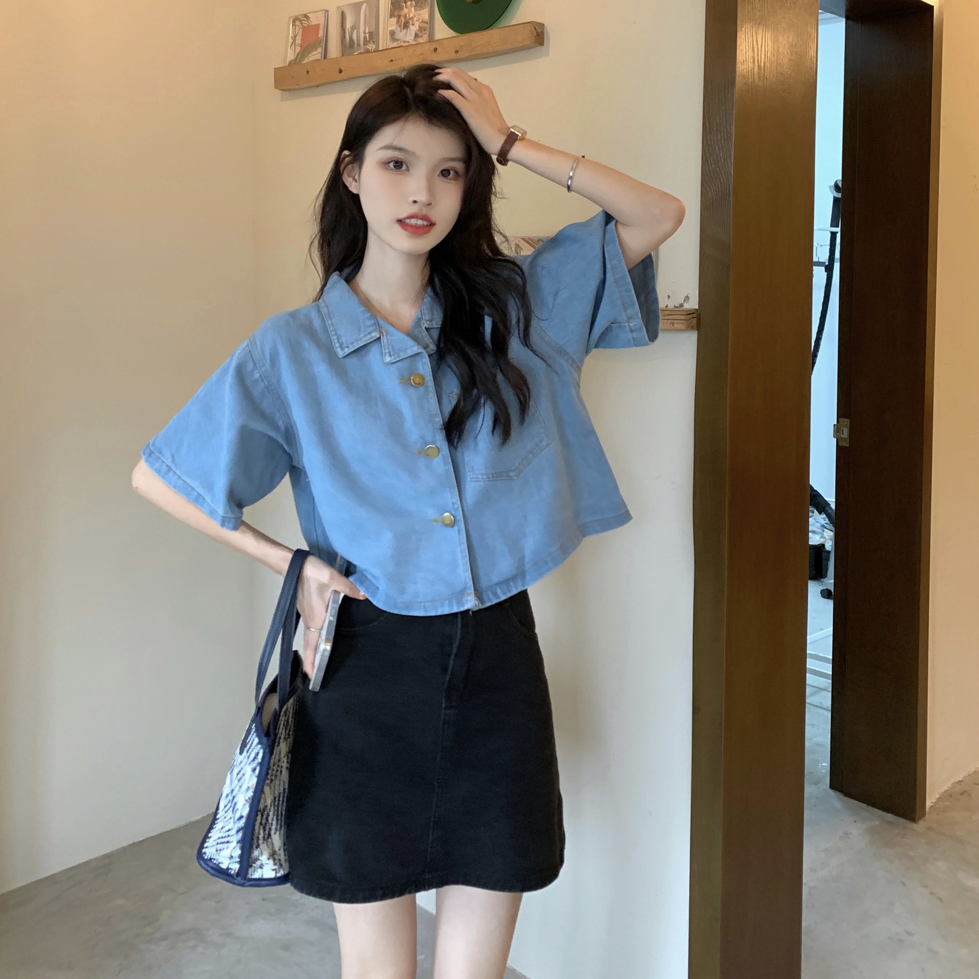 设计感小众短上衣宽松短袖衬衣外套夏季套装女2022年新款休闲时尚洋气