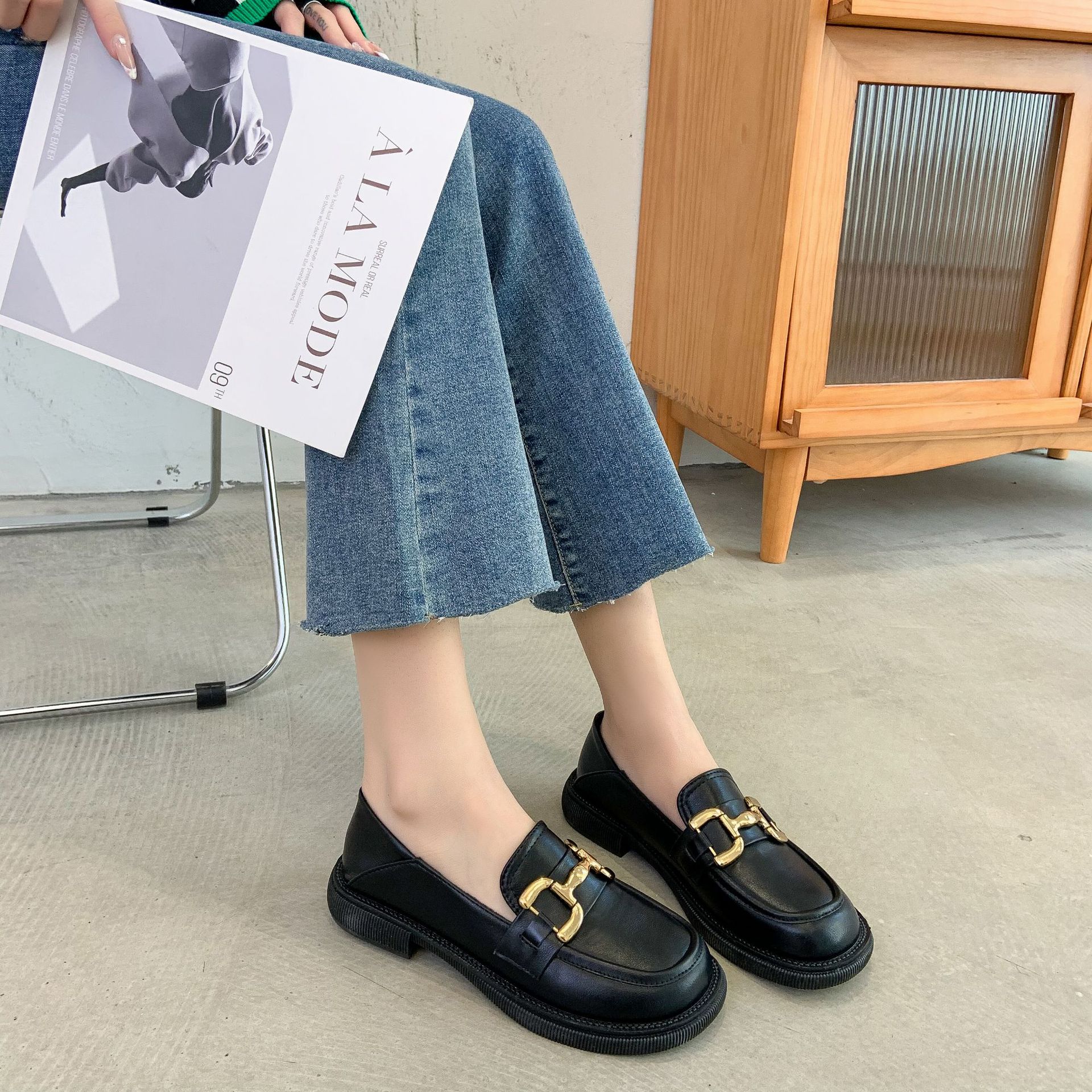2022春季新款乐福鞋女马衔扣软底舒适时尚休闲英伦风两穿小皮鞋女