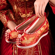 鹤鸢2023秋季新款红色汉服鞋内增翘头流苏中式新娘鞋民族风秀禾鞋