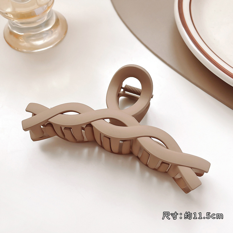 Milk Coffee Color Grabber Clip Headdress Women's Autumn and Winter Butterfly Clip Back Head Bath Hairpin Large Shark Clip Hair Claw Wholesale