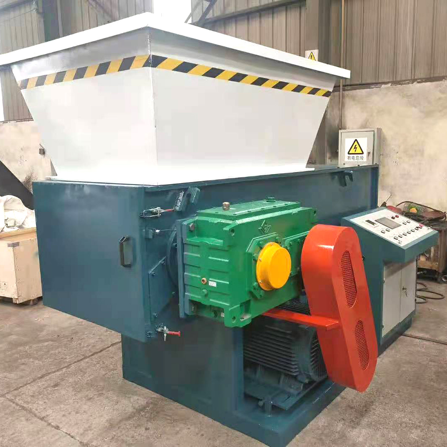 塑料薄膜粉碎机软硬废旧塑料单轴撕碎机塑料编织袋机头料切碎机