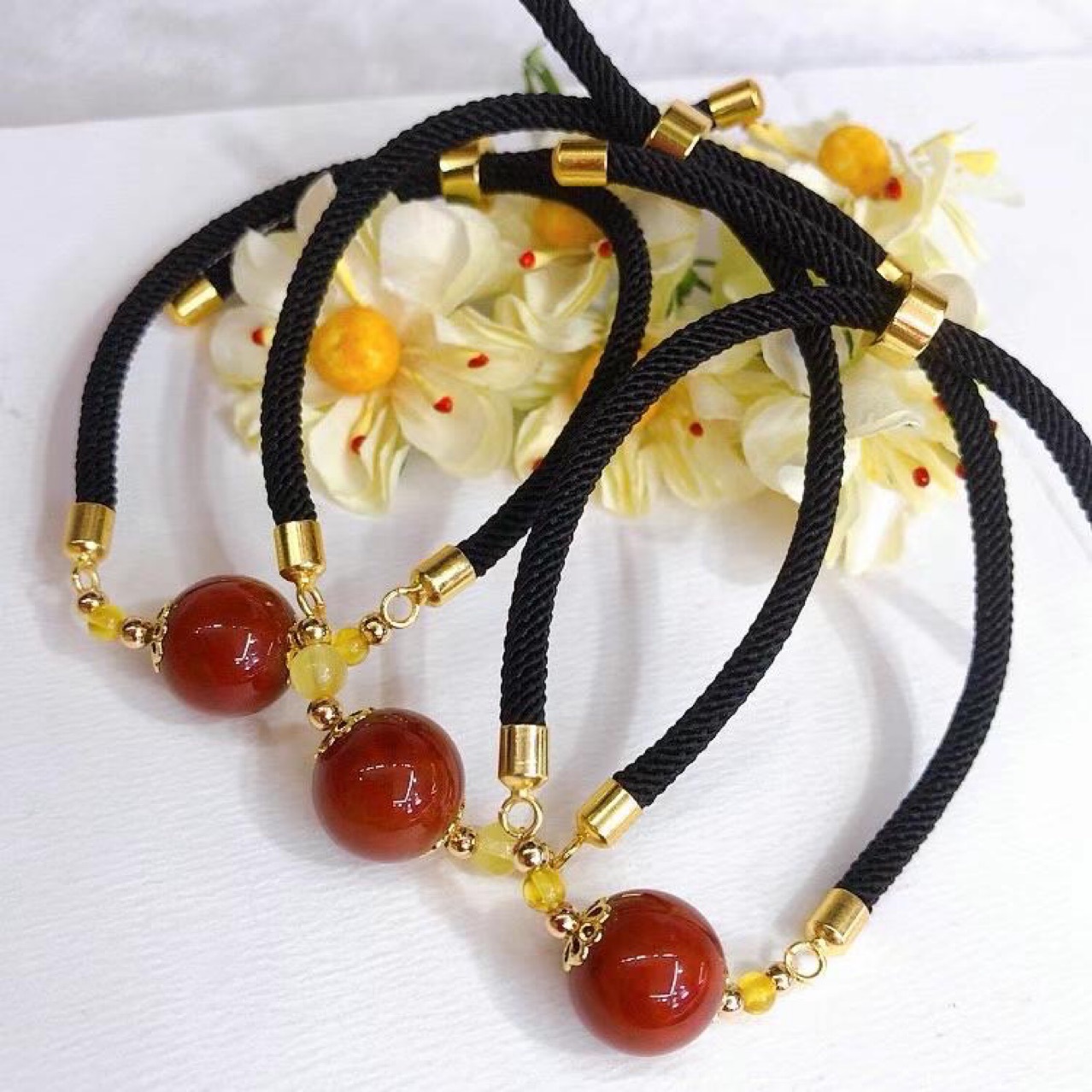 12m南红玛瑙编织黑色手绳.搭配蜜蜡圆珠,夏季小清新,百搭时尚