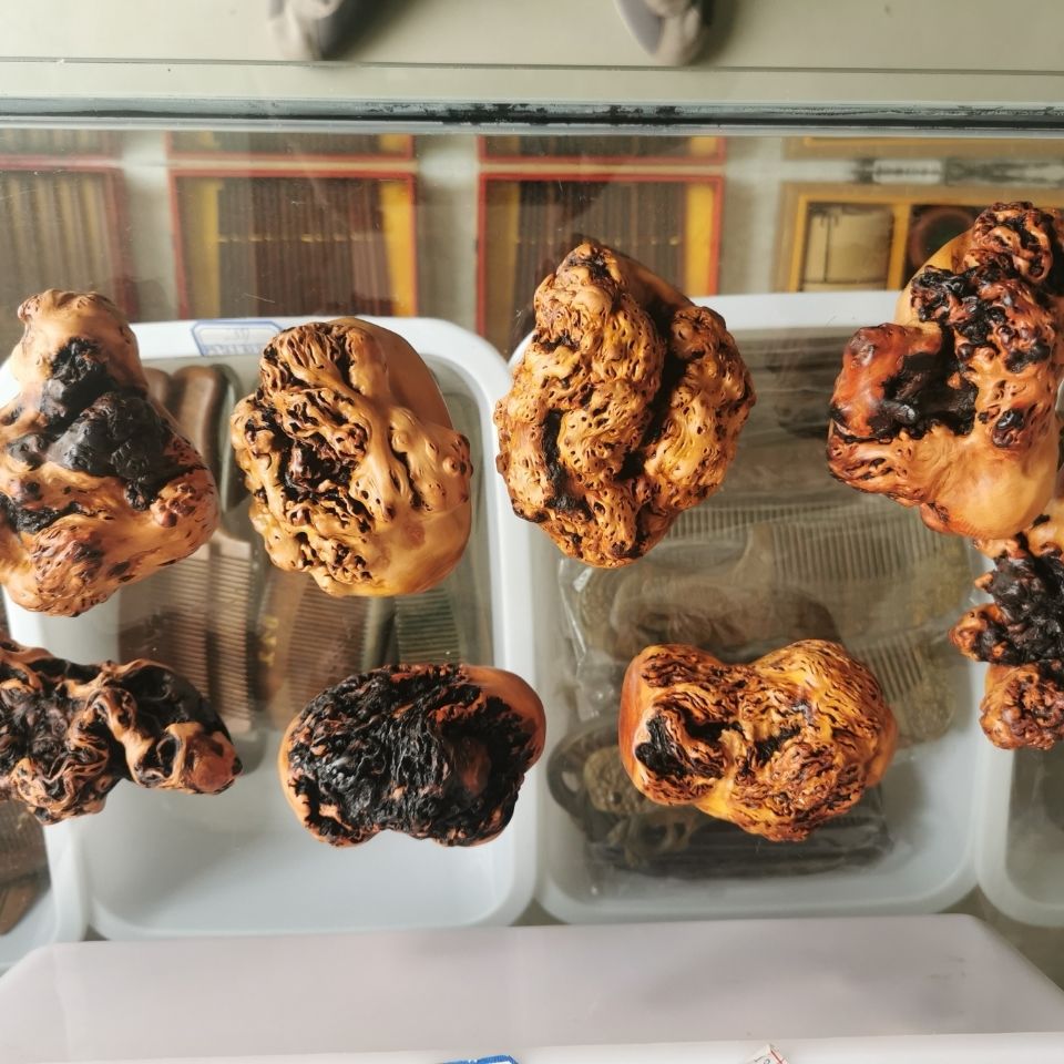 黑果木手把件把玩盘玩小物件天然树瘤