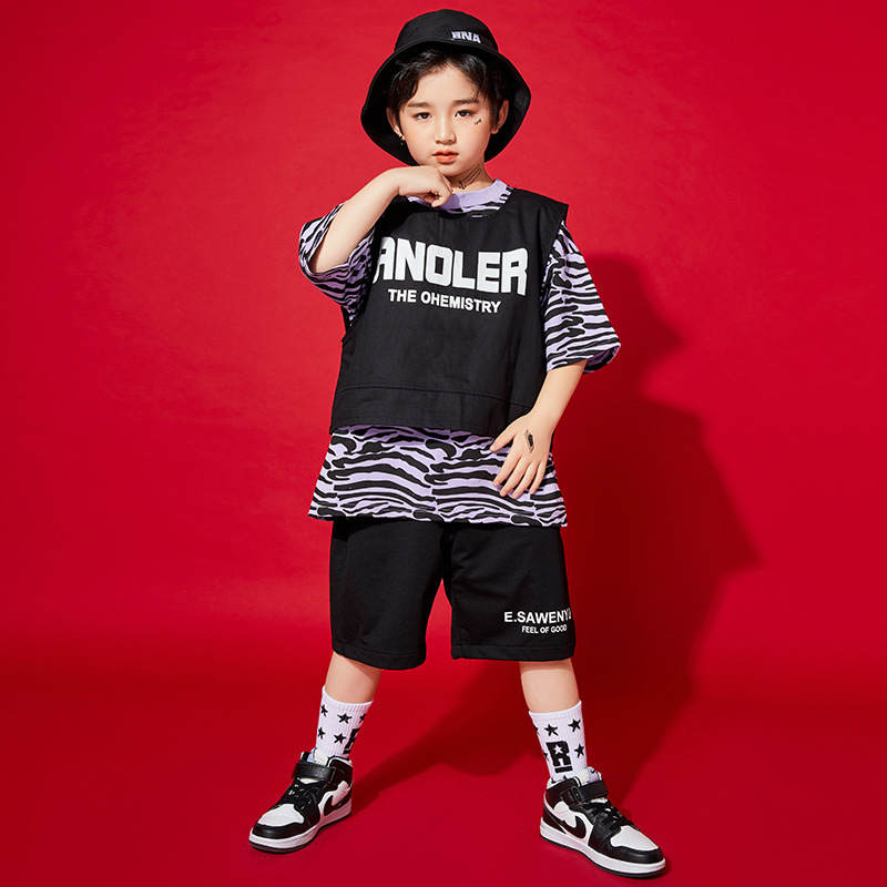 男孩帅气潮装弹吉他六一儿童演出服街舞套装男童夏装嘻哈表演服装