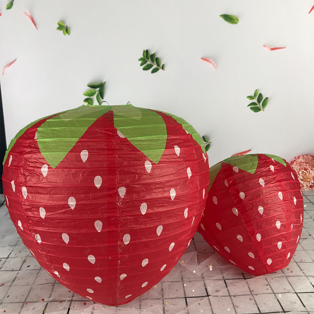 3d草莓型纸灯笼 冬季草莓主题派对装饰 元宵节儿童手提异型纸灯笼