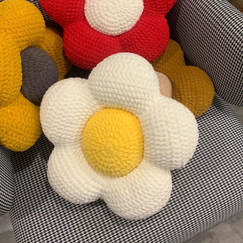 花朵抱枕太阳花手工diy材料包靠垫收编织手编简单diy非成品送朋友