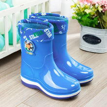 男童雨鞋2-15岁儿童水鞋中筒加绒棉幼儿园儿童学生雨靴特大码胶鞋