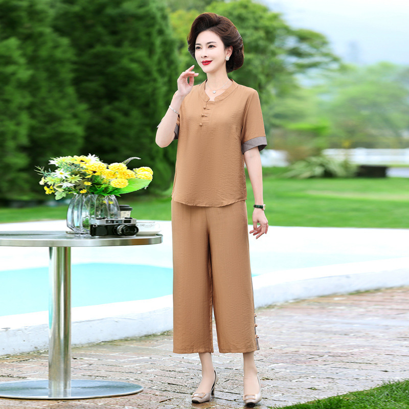 夏季新款舒适纯色妈妈装套装时尚休闲短袖显瘦两件套中老年女装