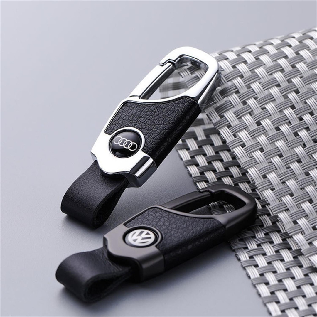 Car Key Ring Genuine Leather Car Logo Hanging Buckle Men's Key Chain Creative Personality Waist Hanging High-End Car Portable