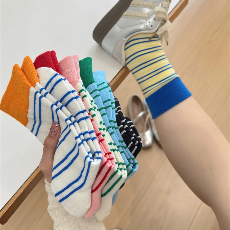 Women's Socks Spring and Autumn Outer Wear Contrast Color Stripes Women's Mid Tube Stockings Ins Trendy Japanese Color Matching Horizontal Stripes Women's Bunching Socks Cotton Socks