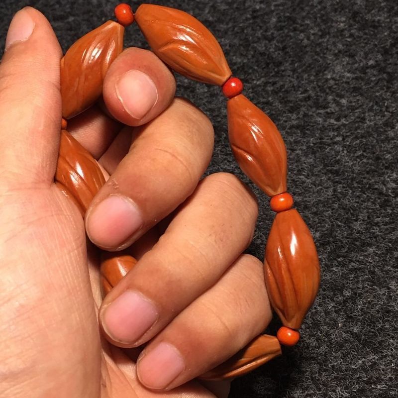 文玩橄榄核手串男士橄榄核雕扭转乾坤橄榄胡原料素核素珠佛珠手链