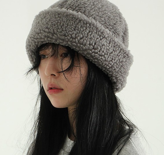 韩国ins博主同款两带羊羔毛加厚地主帽百搭色渔夫帽女潮新款冬