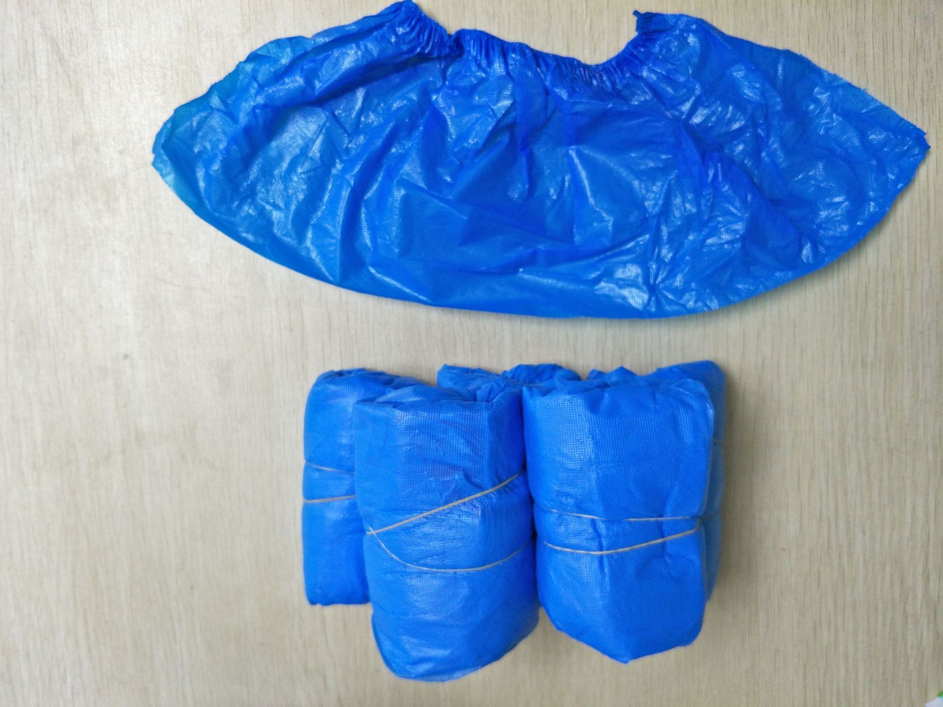 一次性塑料鞋套cpe 加厚pe防尘防水防滑脚套 厂家直销