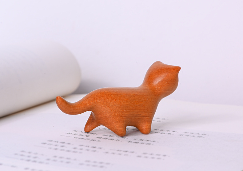 檀香木雕散步猫可爱小猫摆件手刻小猫咪创意红木装饰猫工艺品礼物