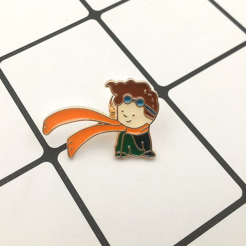 围巾小王子金色