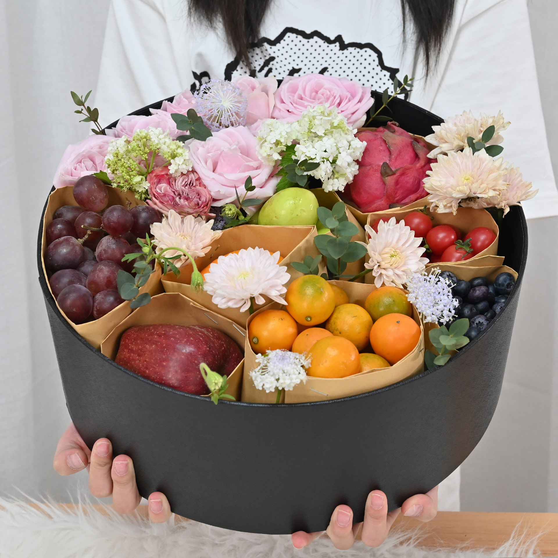 鲜花水果礼盒材料包diy套装玫瑰花包烟香烟旺仔钱人民币花束花盒