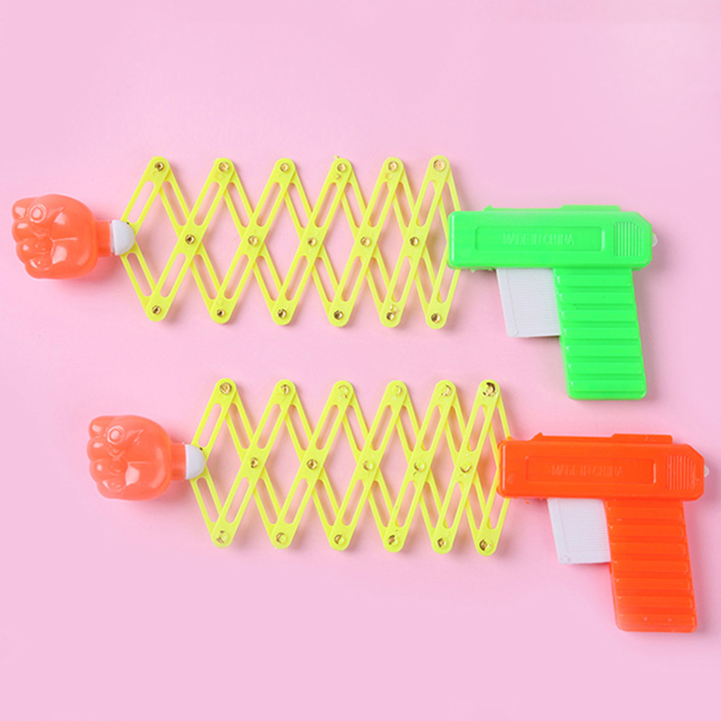 现货开学热销弹射拳头枪儿童玩具女孩礼物恶搞伸缩枪抖音直播爆款