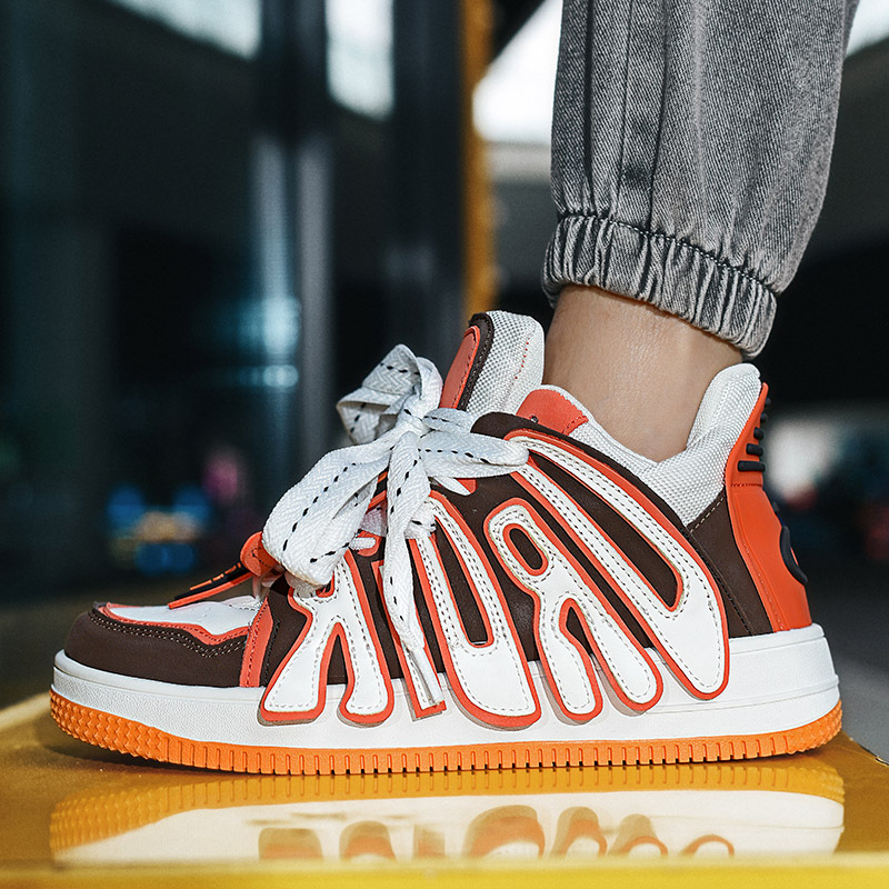 小众设计高帮滑板鞋男秋季新款五角星复古运动鞋时尚休闲潮流男鞋