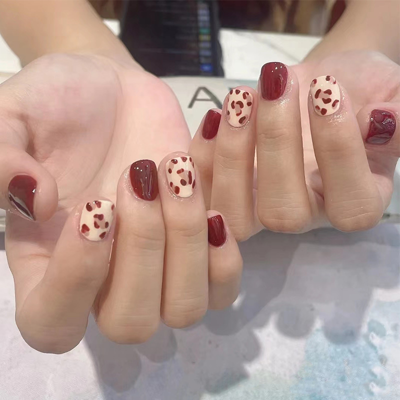 果酱豹纹穿戴甲秋冬指甲贴片跳色美甲片甜酷假指甲美甲贴片成品甲