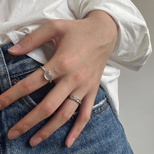日韩版凹凸纹理戒指女简约小众设计感素面褶皱指环可调节开口戒