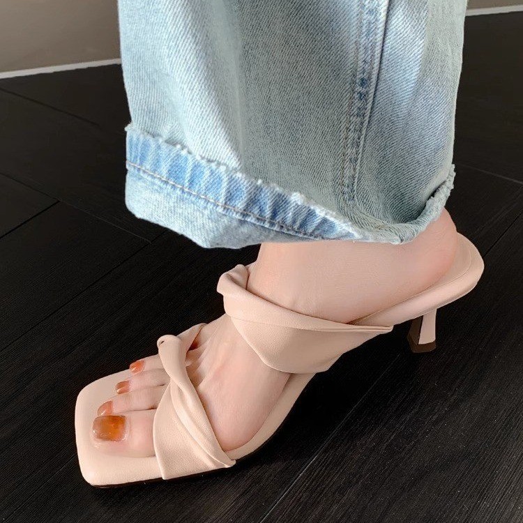 一字带凉鞋法式高级感凉拖女鞋子夏季外穿粉色细跟时尚高跟鞋2023